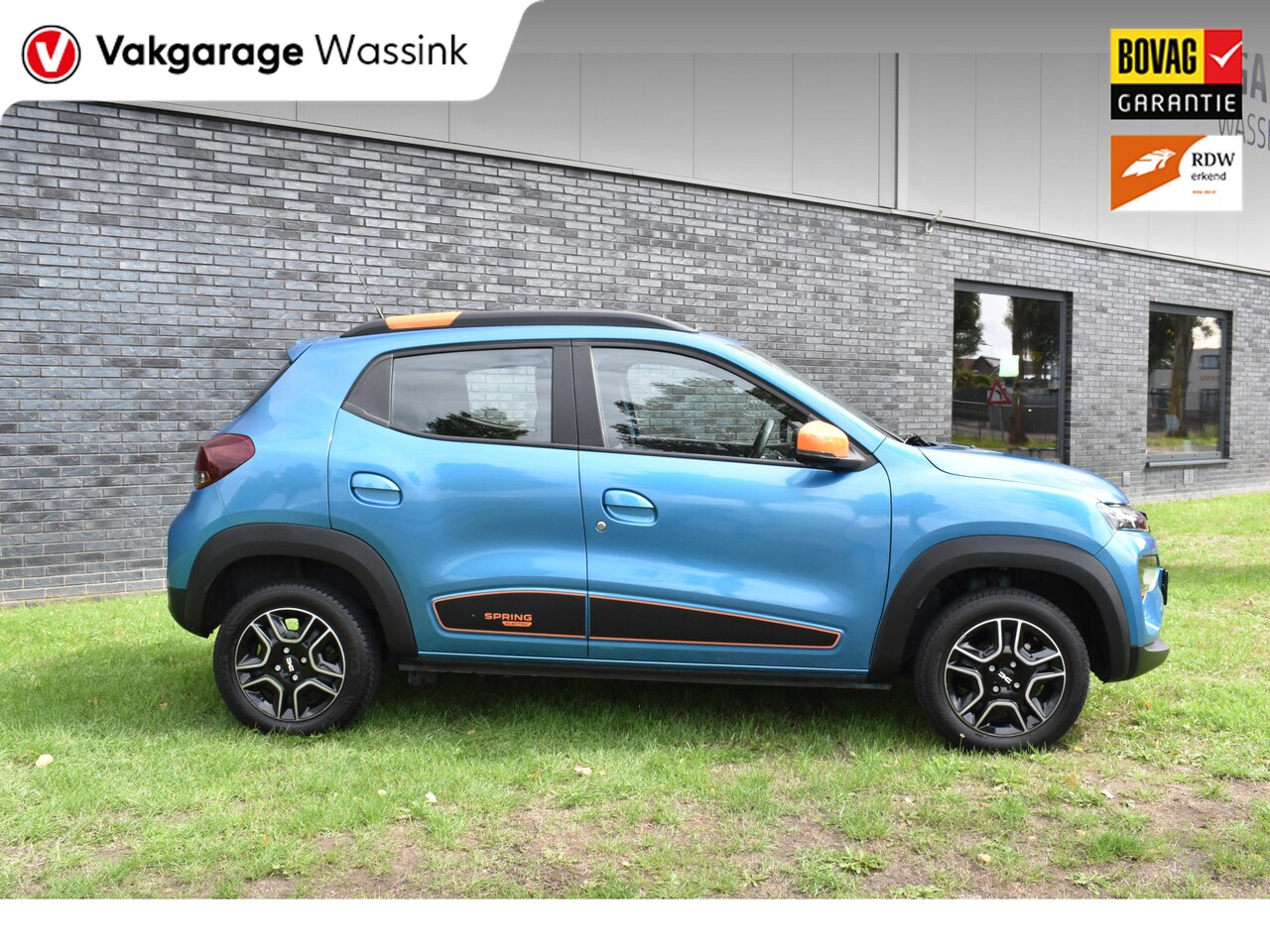 Dacia Spring - Essential 27 kWh vol electric navigatie pdc - AutoWereld.nl