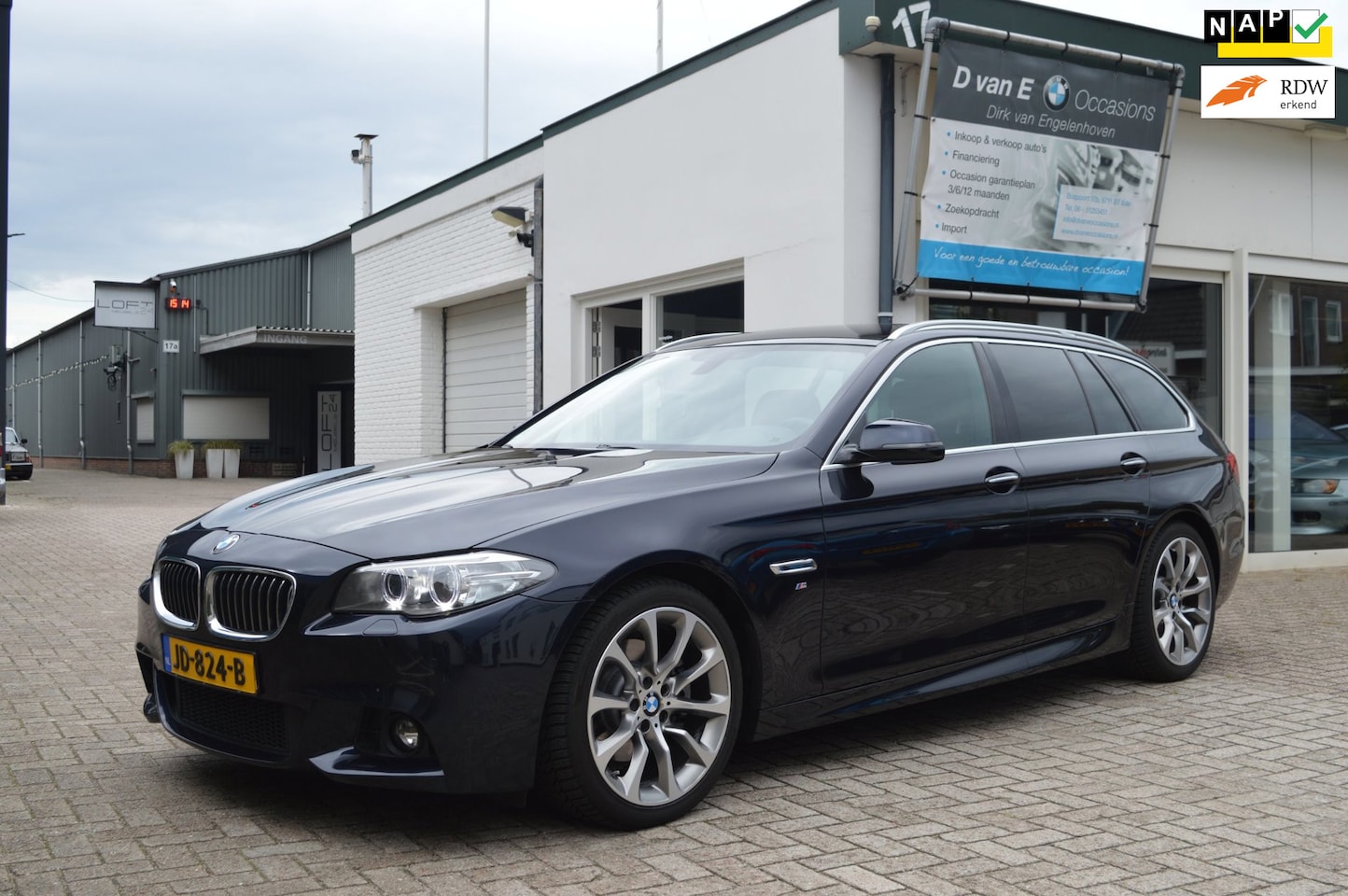 BMW 5-serie Touring - 520i M pakket High Executive Comfortstoel M sport - AutoWereld.nl