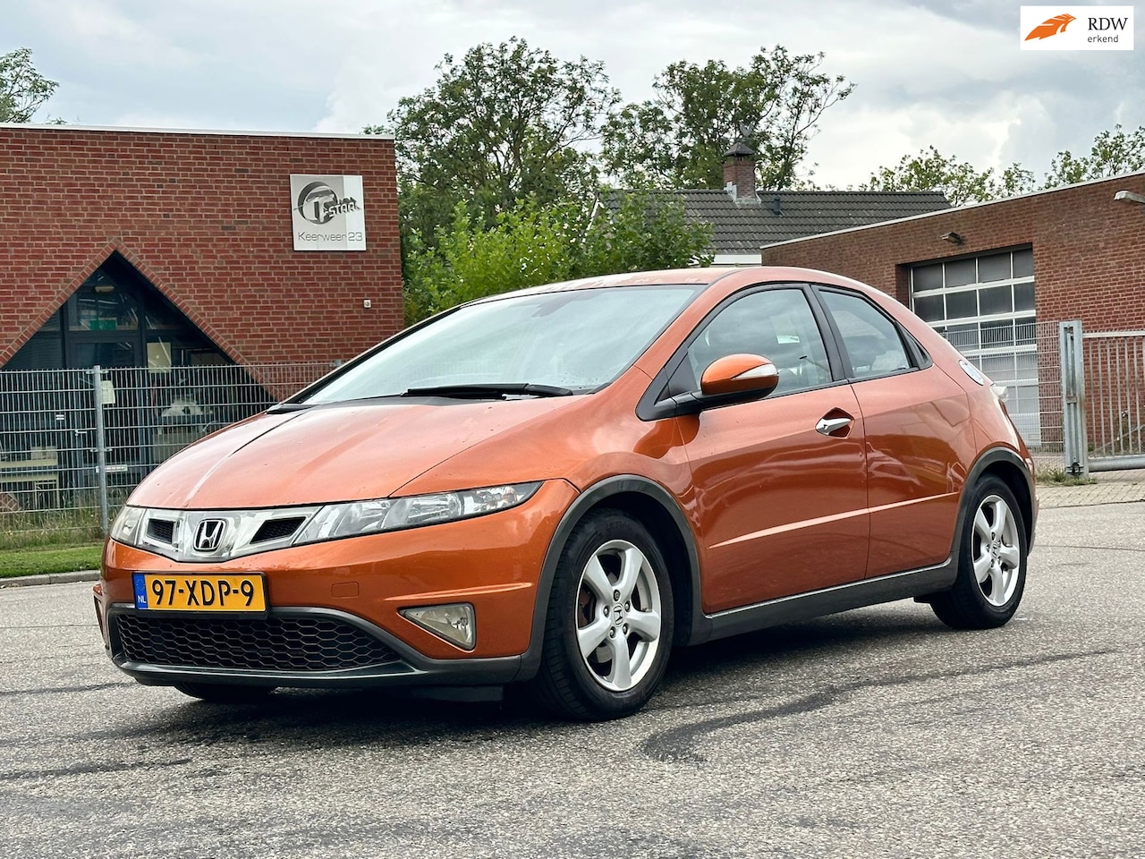 Honda Civic - 1.4 5DR*Cruise*Clima*Stoelverwarming*Parkeersensoren*LM velgen*25-08-2027 APK* - AutoWereld.nl