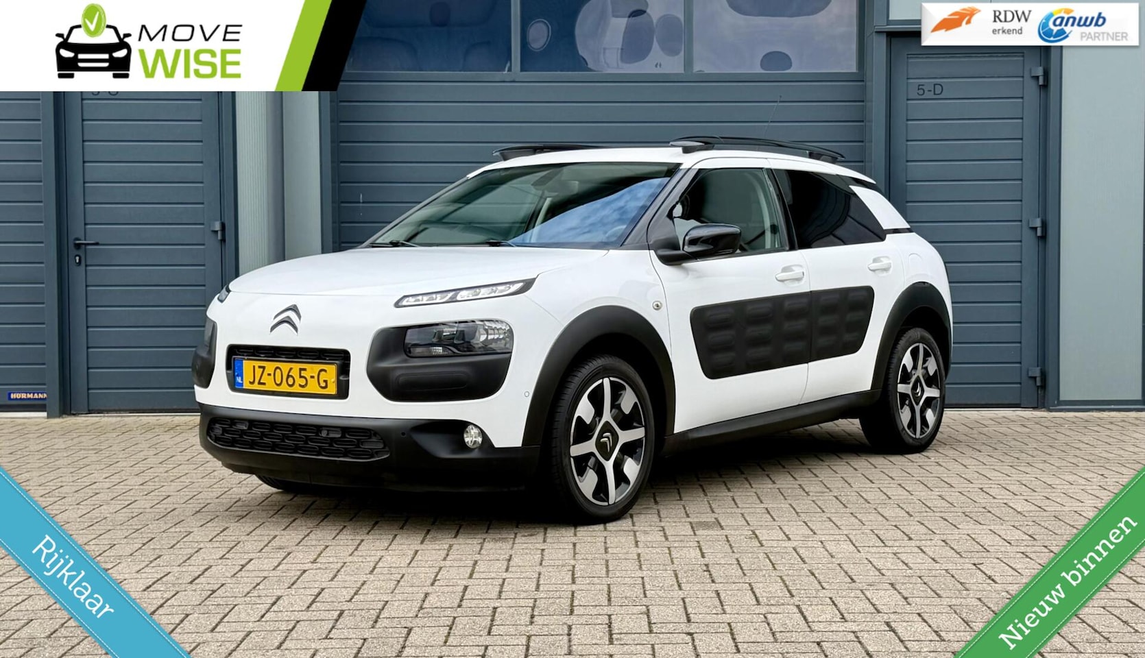 Citroën C4 Cactus - 1.2 - 110pk Shine | Trekhaak | Rijklaar & Nieuwe Riem | Camera | Cruise | Nette Auto | - AutoWereld.nl