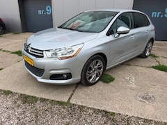 Citroën C4 - 1.2 PureTech Exclusive met airco