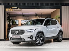 Volvo XC40 - 2.0 B3 Plus Dark