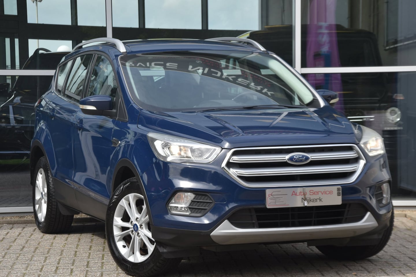Ford Kuga - 1.5 EcoBoost Titanium Airco Leder Pdc Trekhaak - AutoWereld.nl