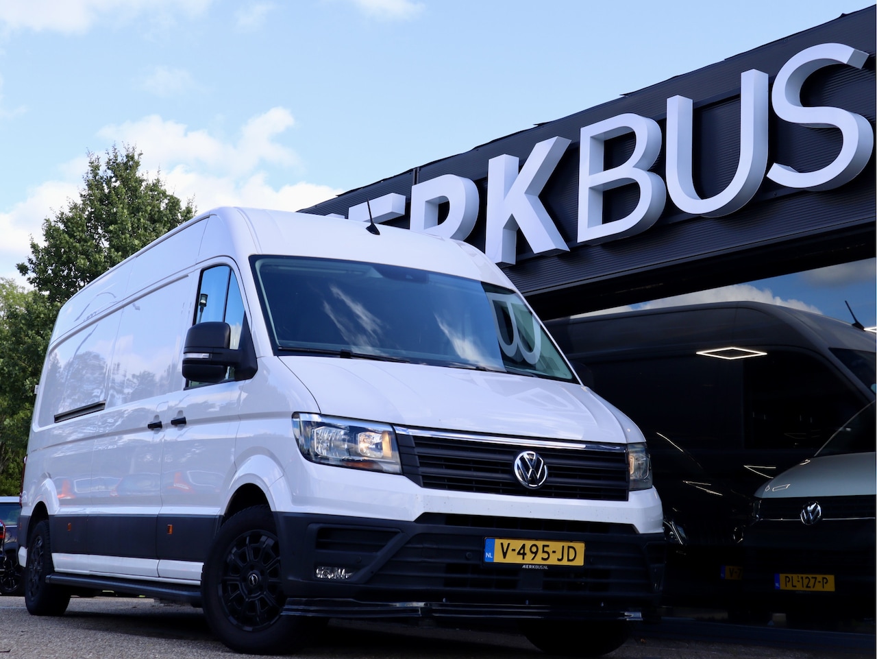 Volkswagen Crafter - 35 2.0 TDI L4H4 MARGE/BTW VRIJ - AutoWereld.nl