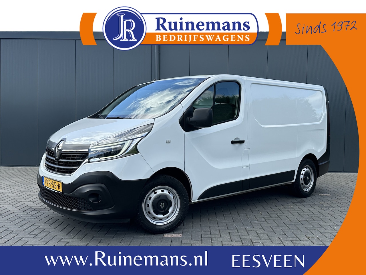 Renault Trafic - 2.0 dCi 120 PK / L1H1 / 1e EIG. / **INRICHTING** / TREKHAAK / AIRCO / CRUISE / LED KOPLAMP - AutoWereld.nl