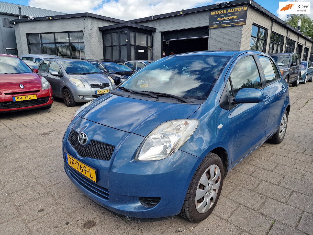 Toyota Yaris - 1.3 VVT-i Terra 1.3 VVTi Terra - AutoWereld.nl