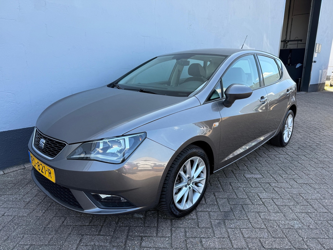 SEAT Ibiza - 1.0 EcoTSI Style Connect - Navigatie - AutoWereld.nl