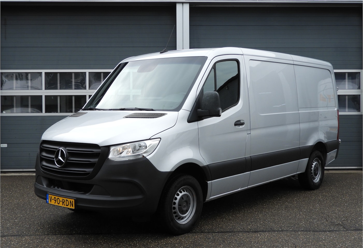 Mercedes-Benz Sprinter - 315 1.9 CDI L2H1 RWD | TREKHAAK | CAMERA | CARPLAY | MBUX - AutoWereld.nl