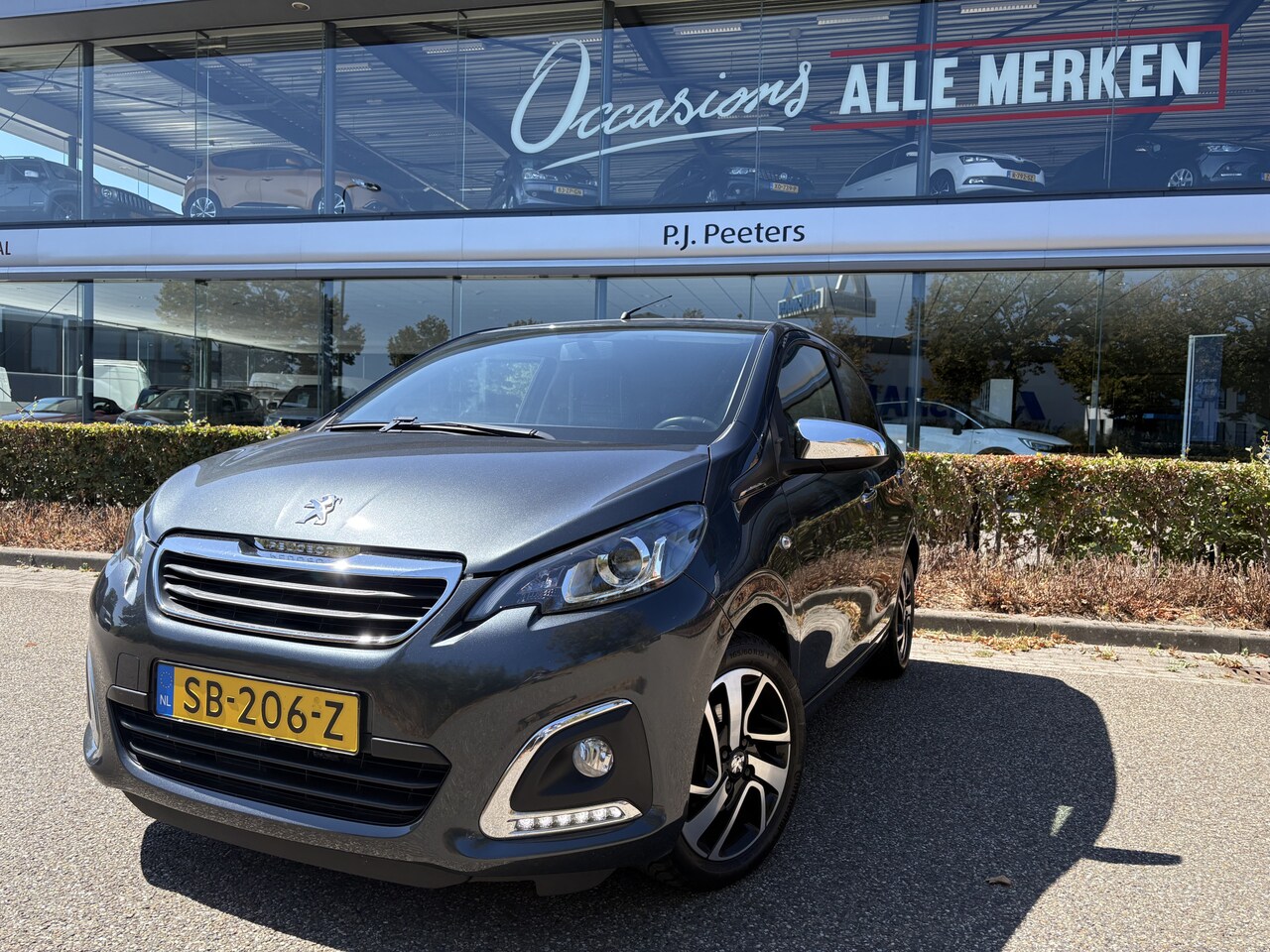 Peugeot 108 - 1.0 e-VTi Allure Airco - Achteruitrijcamera - Bluetooth - Led verlichting - Elektrische ra - AutoWereld.nl