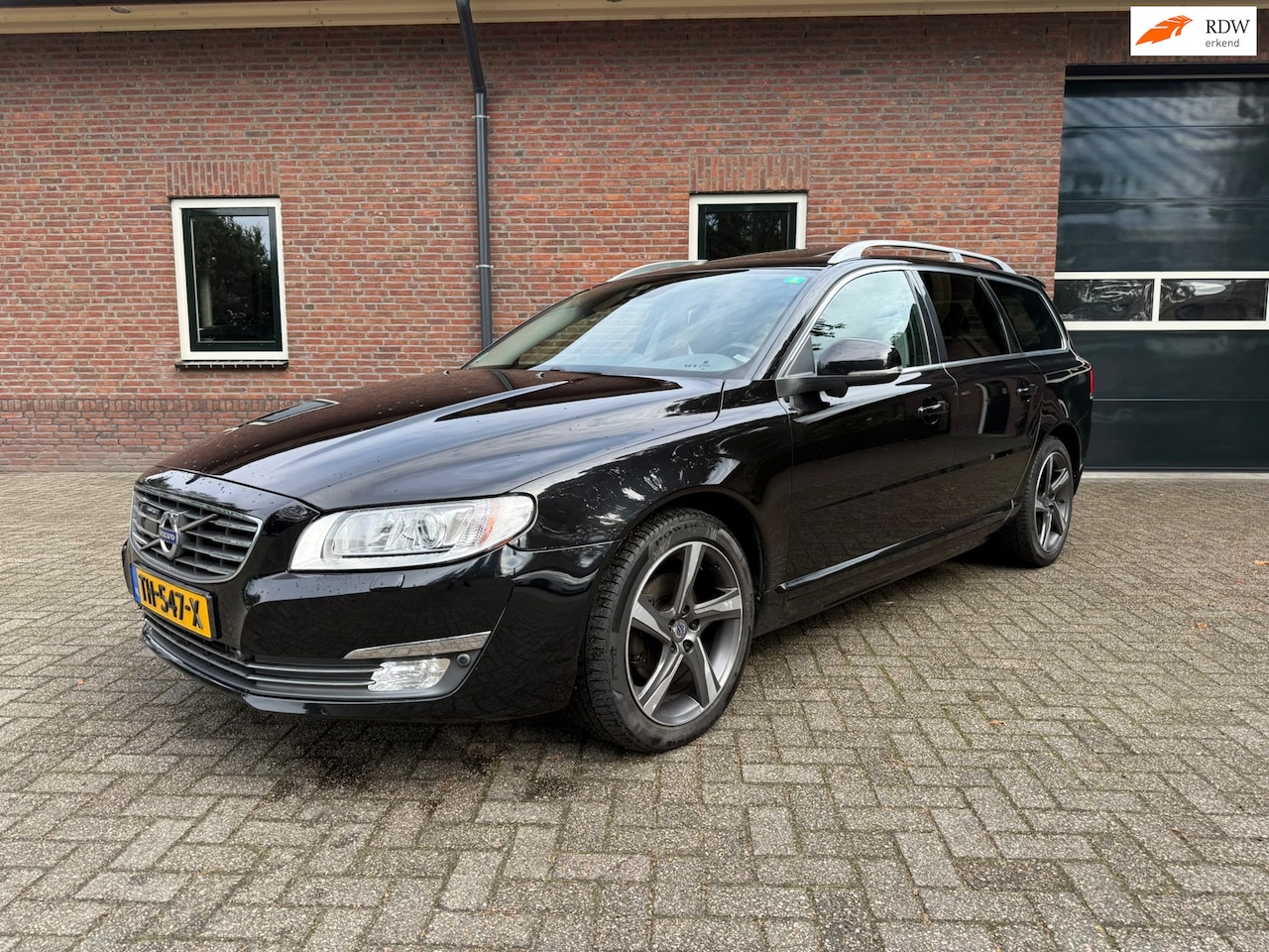Volvo V70 - 2.0 D4 Inscription Edition Full options (export) - AutoWereld.nl