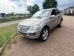 Mercedes-Benz M-klasse - 320 CDI Automaat - Grijskenteken APK 06.2027