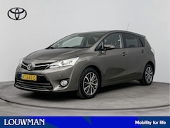 Toyota Verso - 1.6 VVT-i Dynamic | Parkeersensoren V+A | Pano Dak | Navigatie |
