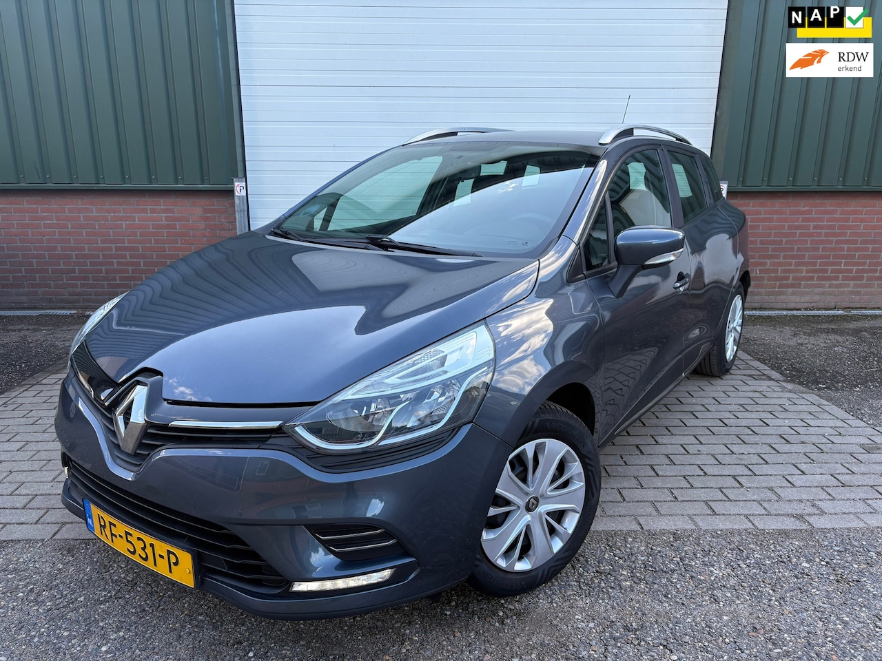 Renault Clio Estate - |AIRCO/NAVI/CRUISE/TREKHAAK & NIEUWE APK - AutoWereld.nl