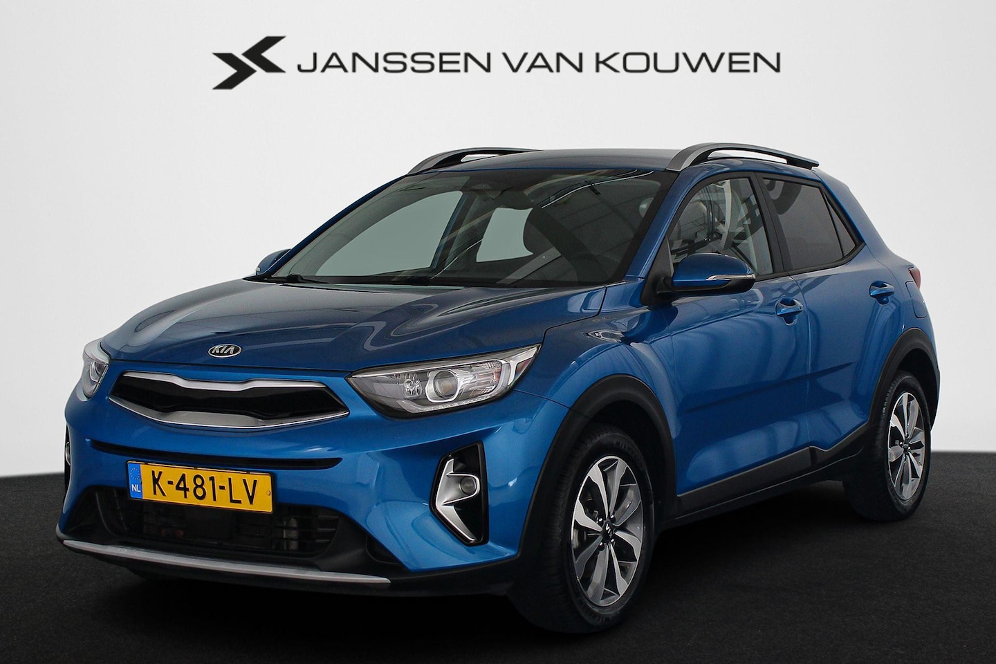 Kia Stonic - 1.0 T-GDi MHEV DynamicPlusLine Achteruitrijcamera Keyless Climate Control - AutoWereld.nl