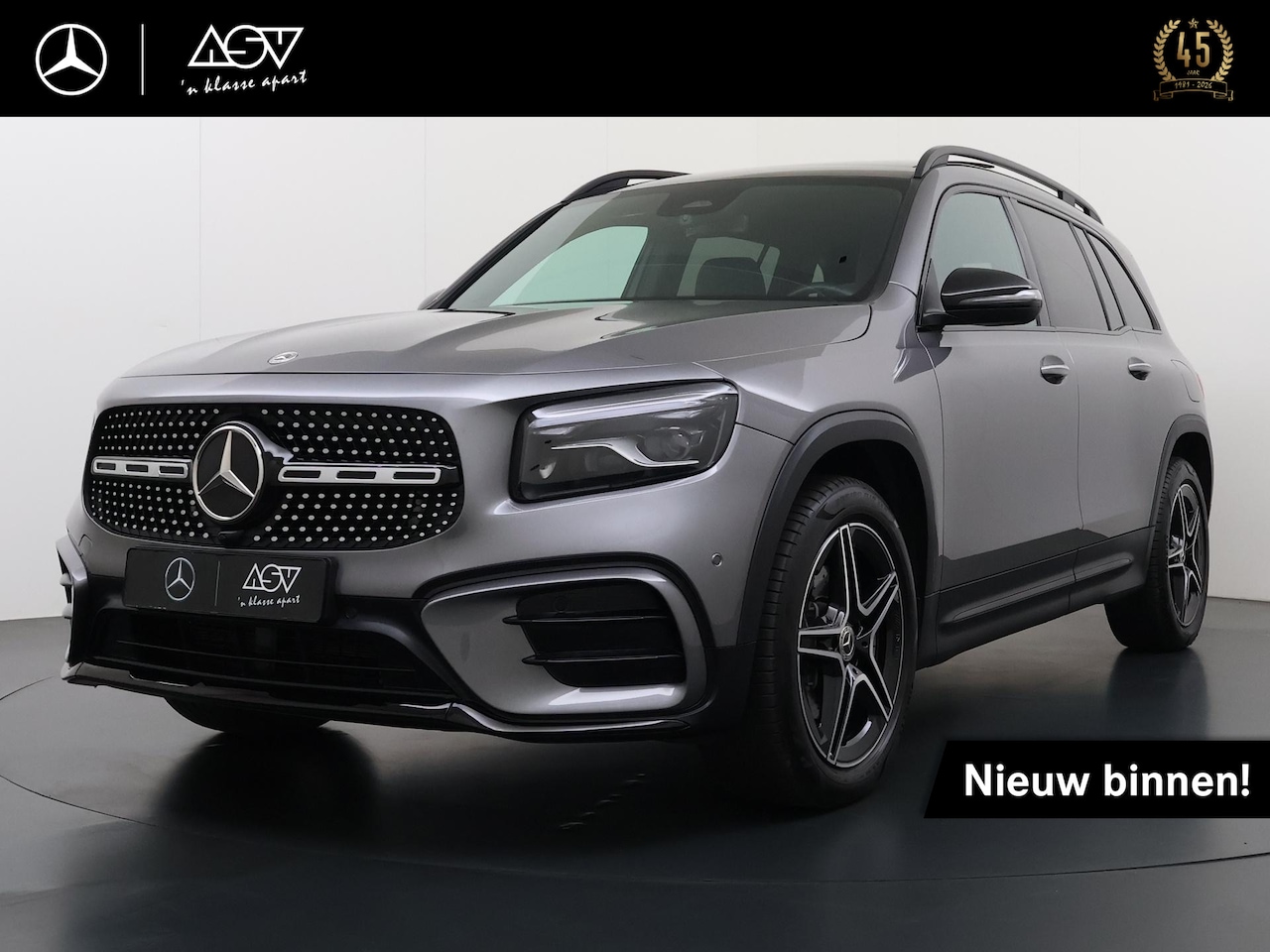 Mercedes-Benz GLB - 180 Star Edition AMG Line | 7-persoons | Panorama - Schuifdak | Smartphone Integratie Pakk - AutoWereld.nl