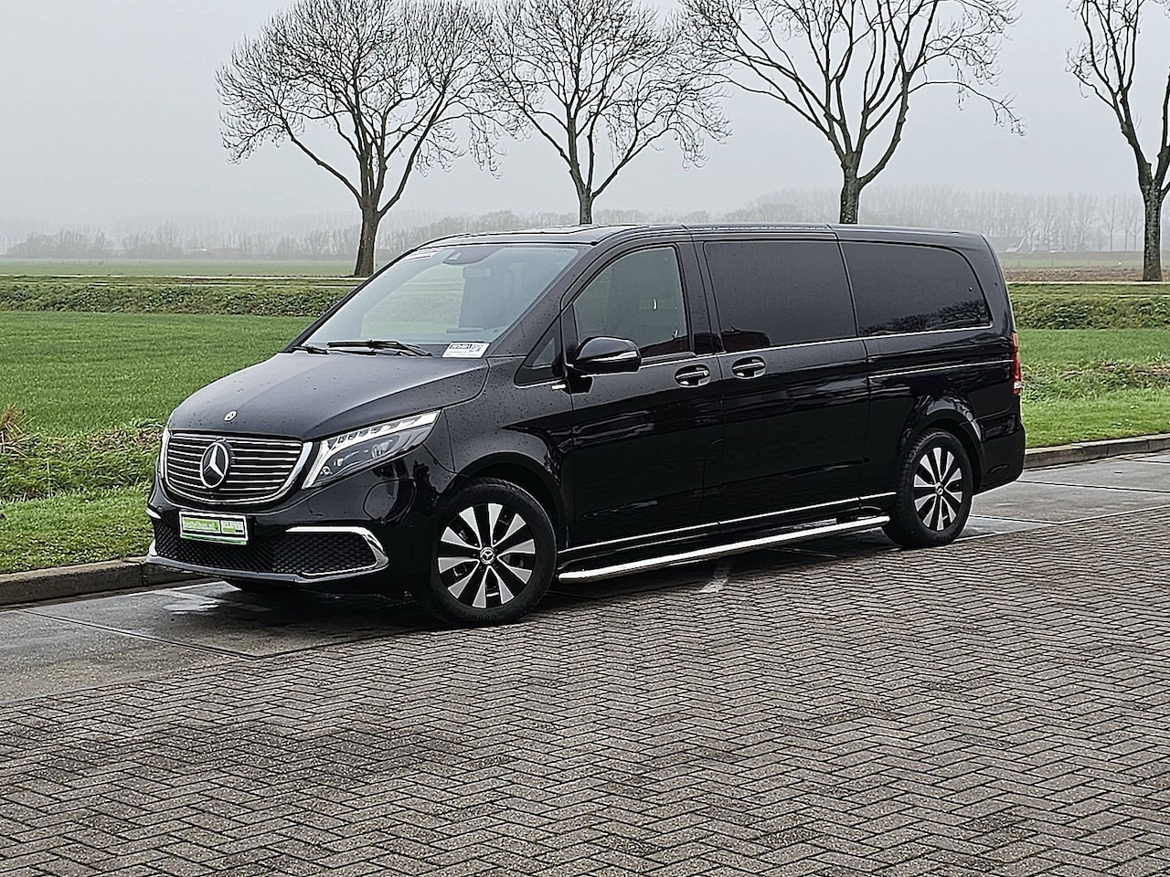 Mercedes-Benz EQV - 300 L3 8Pers Leer 2x schuifdeur EX BTW - AutoWereld.nl