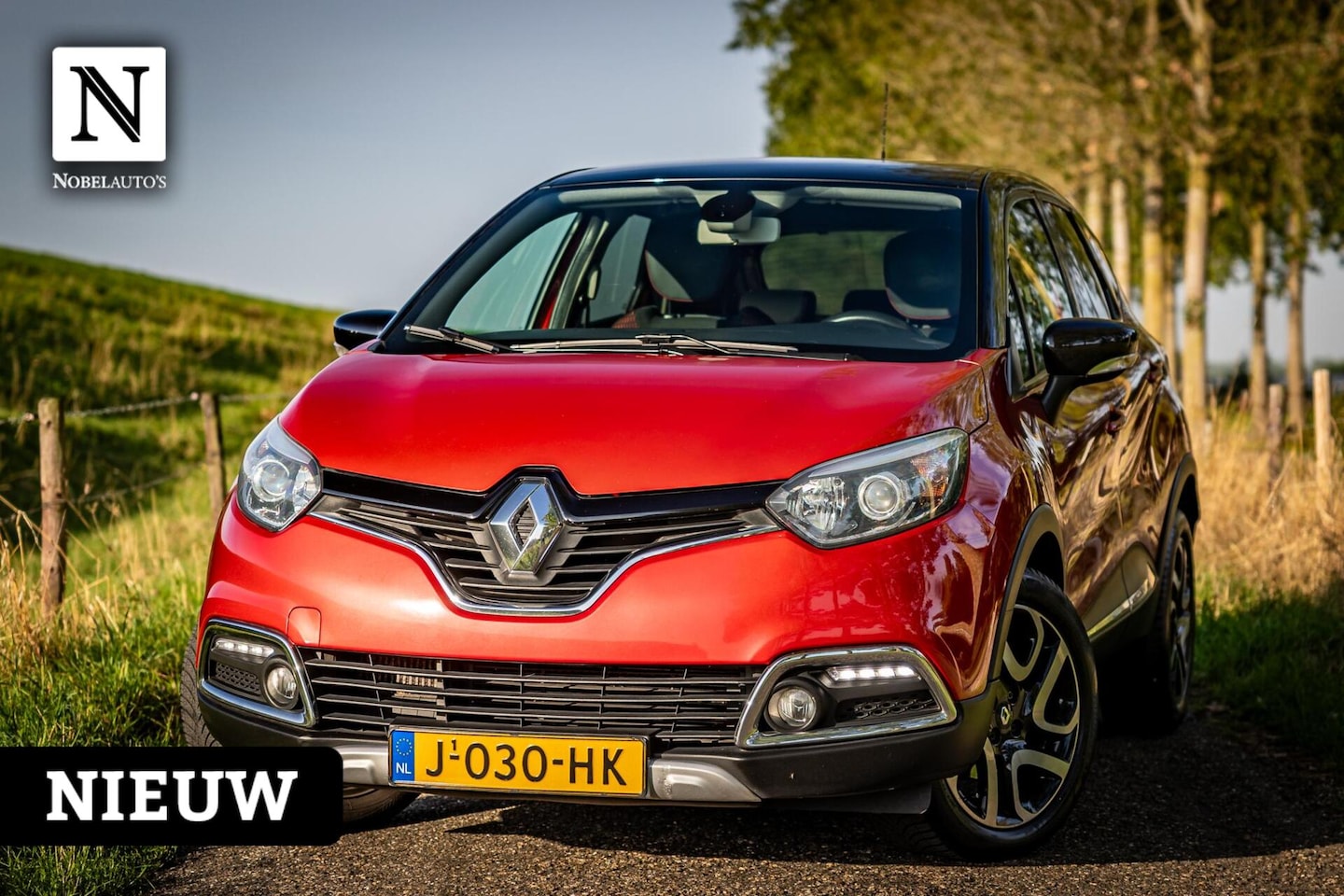 Renault Captur - 1.2 TCe Helly Hansen|Automaat|Camera|Trekhaak - AutoWereld.nl