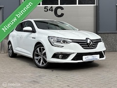 Renault Mégane - 1.2 TCe Bose Camera/Massage stoelen/Keyless