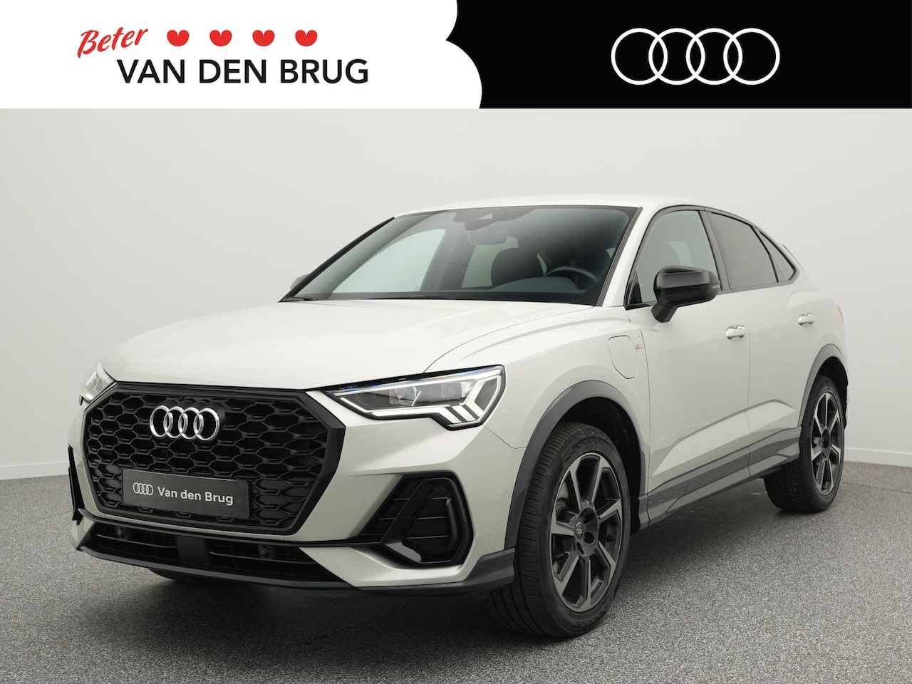 Audi Q3 Sportback - 45 TFSI e 245 PK S Edition Automaat | Achteruitrijcamera | Stoelverwarming Voor | Climate - AutoWereld.nl