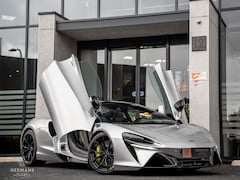 McLaren Artura - 3.0 V6 Plug-in / Org. NL / PPF / Carbon / Bowers & Wilkins