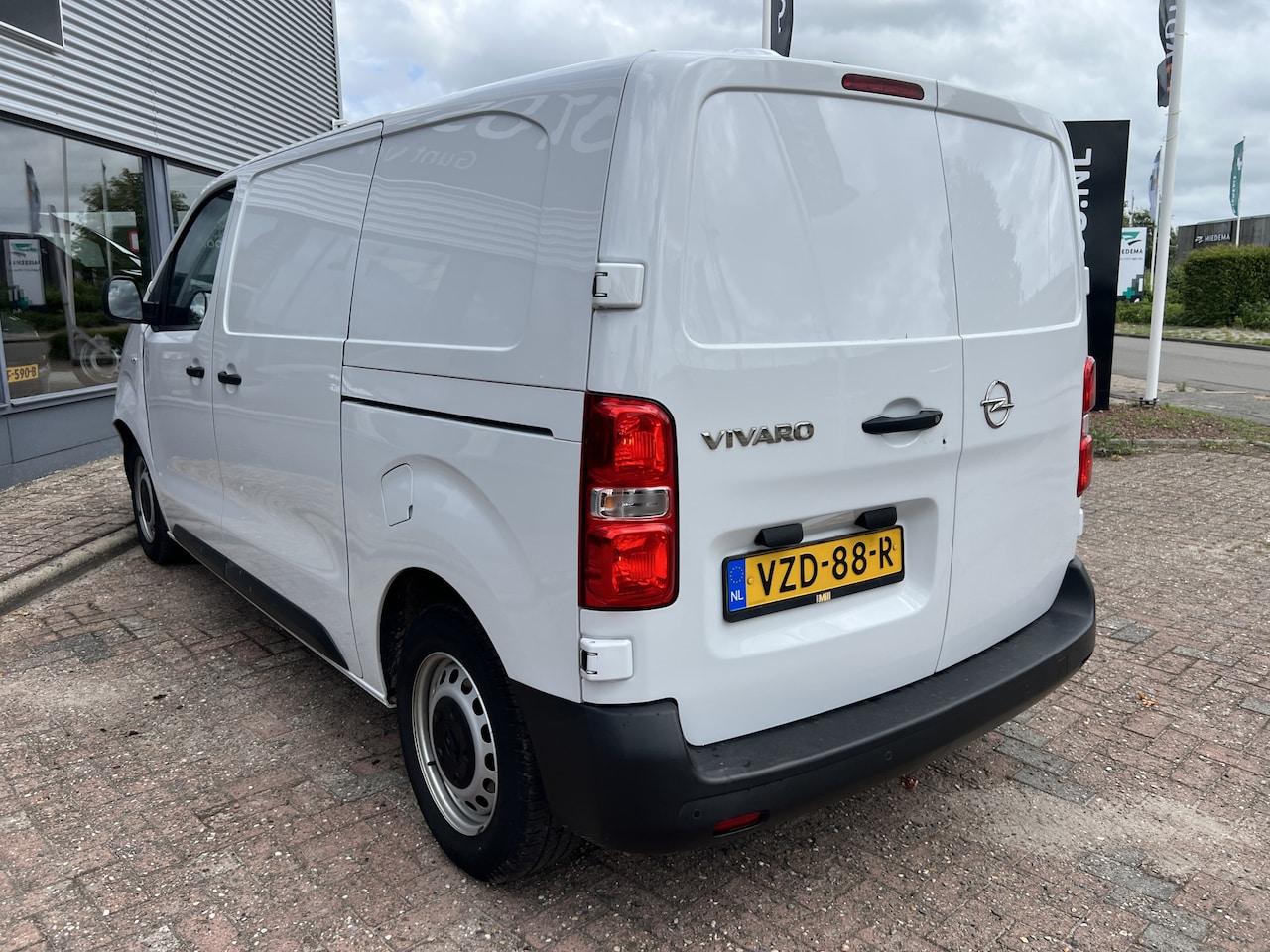 Opel Vivaro - 2.0 BlueHDi L2H1 Automaat - AutoWereld.nl