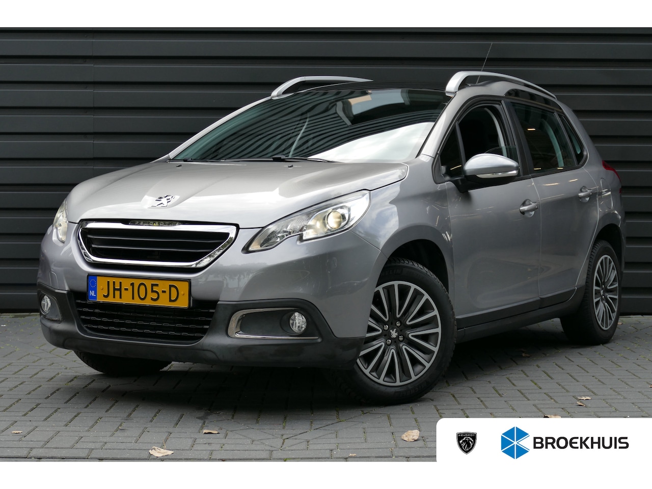 Peugeot 2008 - 1.2 PURETECH 82PK ACTIVE AUTOMAAT / PANO.DAK / NAVI / LED / PDC / BLUETOOTH / CRUISECONTRO - AutoWereld.nl