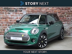MINI Electric - Yours 33 kWh Automaat 3 deurs / Navigatiesysteem / Snellader / Warmtepomp / Paonoramadak /