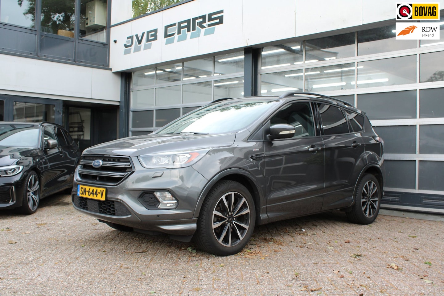 Ford Kuga - 2.0 TDCI Titanium Styling Pack 2.0 TDCI Titanium Styling Pack - AutoWereld.nl