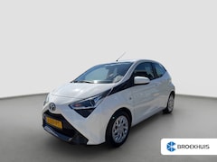 Toyota Aygo - 1.0 VVT-i 72pk x-play | Carplay | Airco | Achteruitrijcamera | Bluetooth | Elec. bed. rame
