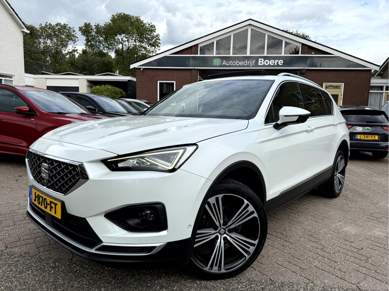 SEAT Tarraco - 1.5 TSI Xcellence Winterpack, Panoramadak, Trekhaak, 360 camera - AutoWereld.nl