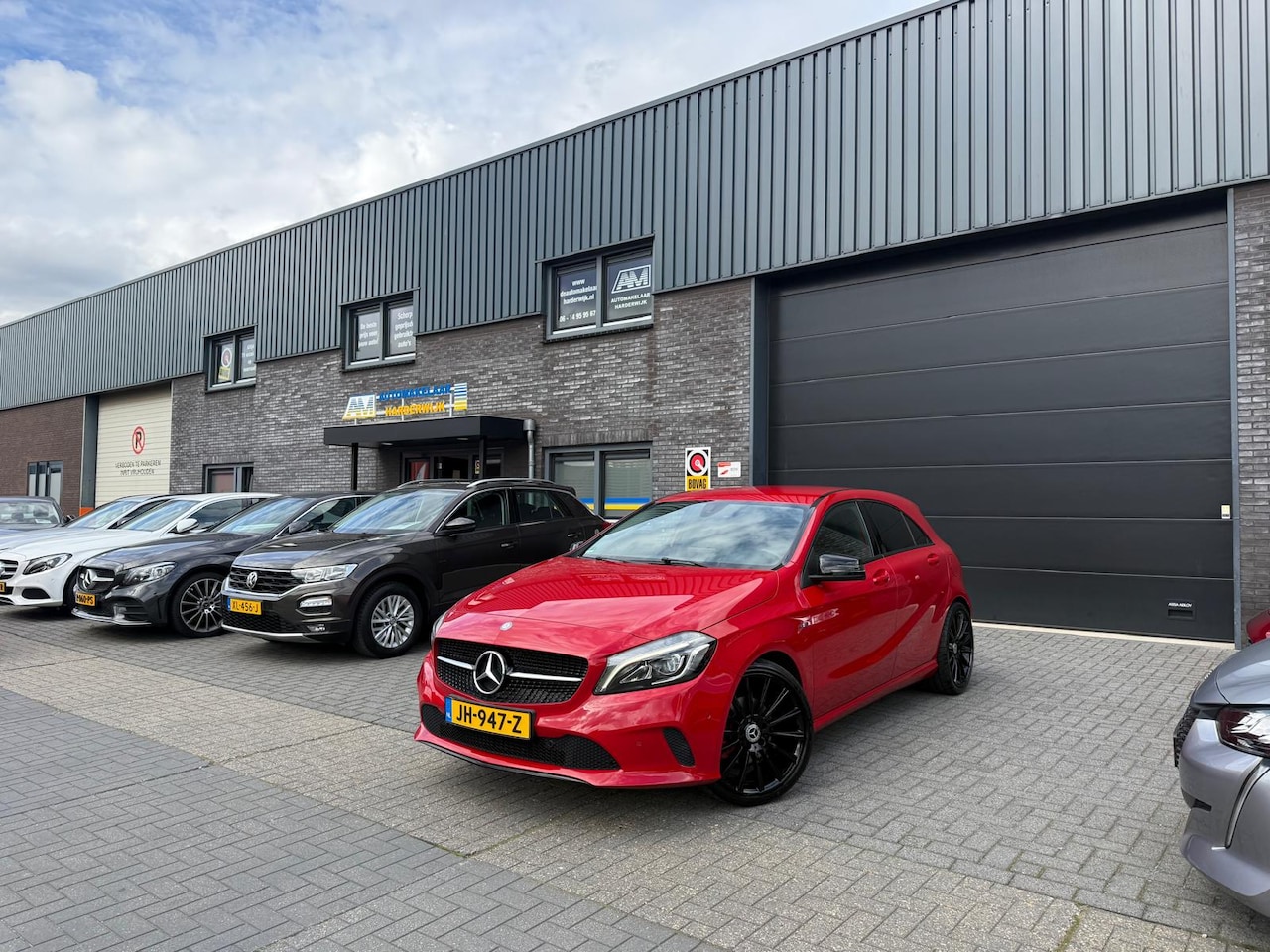 Mercedes-Benz A-klasse - 160 Ambition | 3/6/12 MND GARANTIE | LED | CAMERA | NAVI | CARPLAY | CRUISE | - AutoWereld.nl
