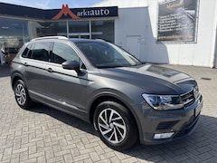 Volkswagen Tiguan - 1.4 TSI ACT Sound Navi Trekhaak Adaptive Cruise Stoelverwarming