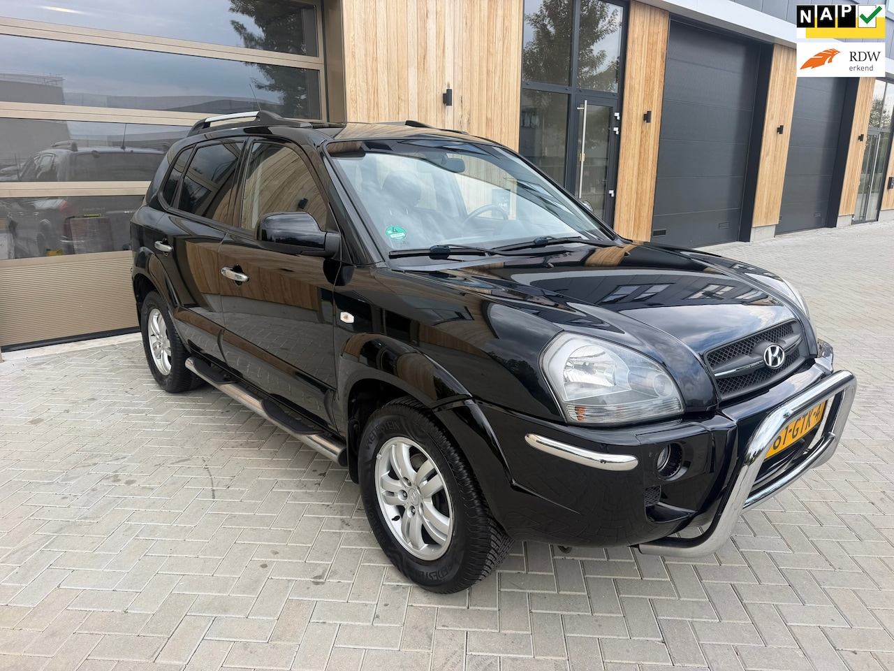 Hyundai Tucson - 2.0i Style Supreme 5drs|Clima|Cruise controle|Parkeersensoren|Stoelverwarming|Trekhaak|Nie - AutoWereld.nl