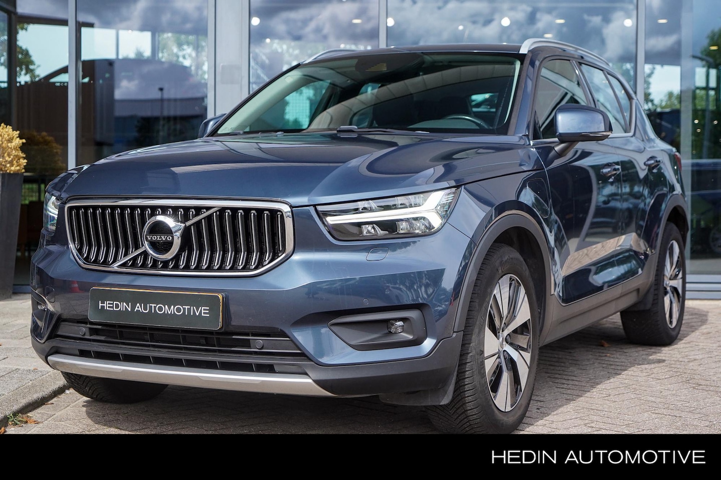 Volvo XC40 - 1.5 T5 Recharge Business Pro | Elek. Stoelen + Geheugen | Harman/Kardon Audio | Automaat | - AutoWereld.nl