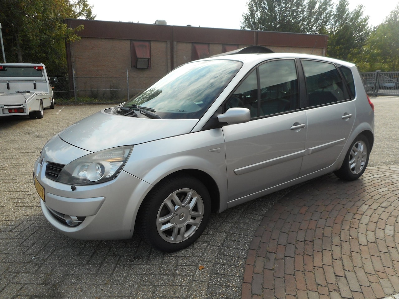 Renault Scénic - 2.0-16V Tech Line 2.0-16V Tech Line - AutoWereld.nl
