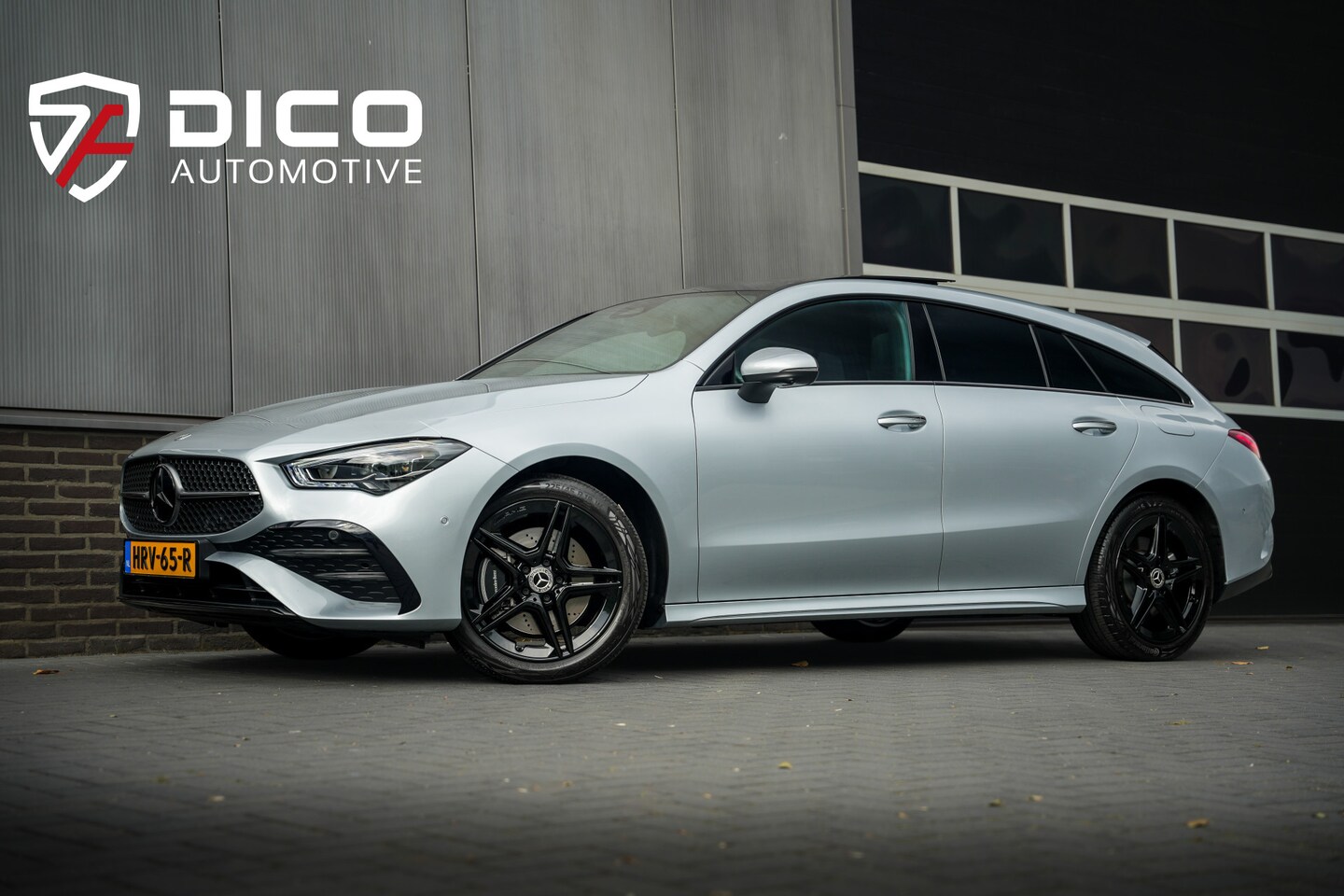 Mercedes-Benz CLA-klasse Shooting Brake - 250 e 218 pk AMG Line / Pano-Dak/ Distronic/ AMG-line/Keyless/ Widescreen/ Stoel/Stuur.ver - AutoWereld.nl