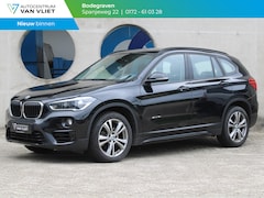 BMW X1 - sDrive18i Executive | ACHTERUITRIJCAMERA | 12 MAANDEN BOVAG GARANTIE |