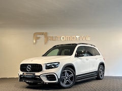 Mercedes-Benz GLB - 180 Star Edition AMG Line Plus Pano|Sfeer|Blindspot|360 Camera
