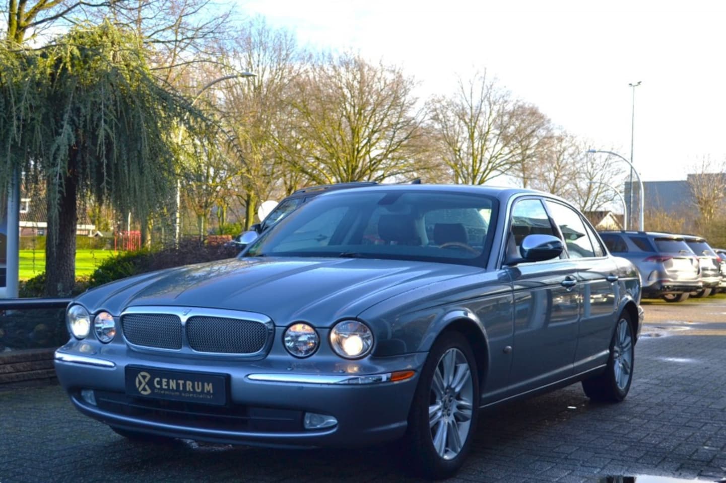 Jaguar XJ - 2.7D V6 Executive / b2b / export - AutoWereld.nl