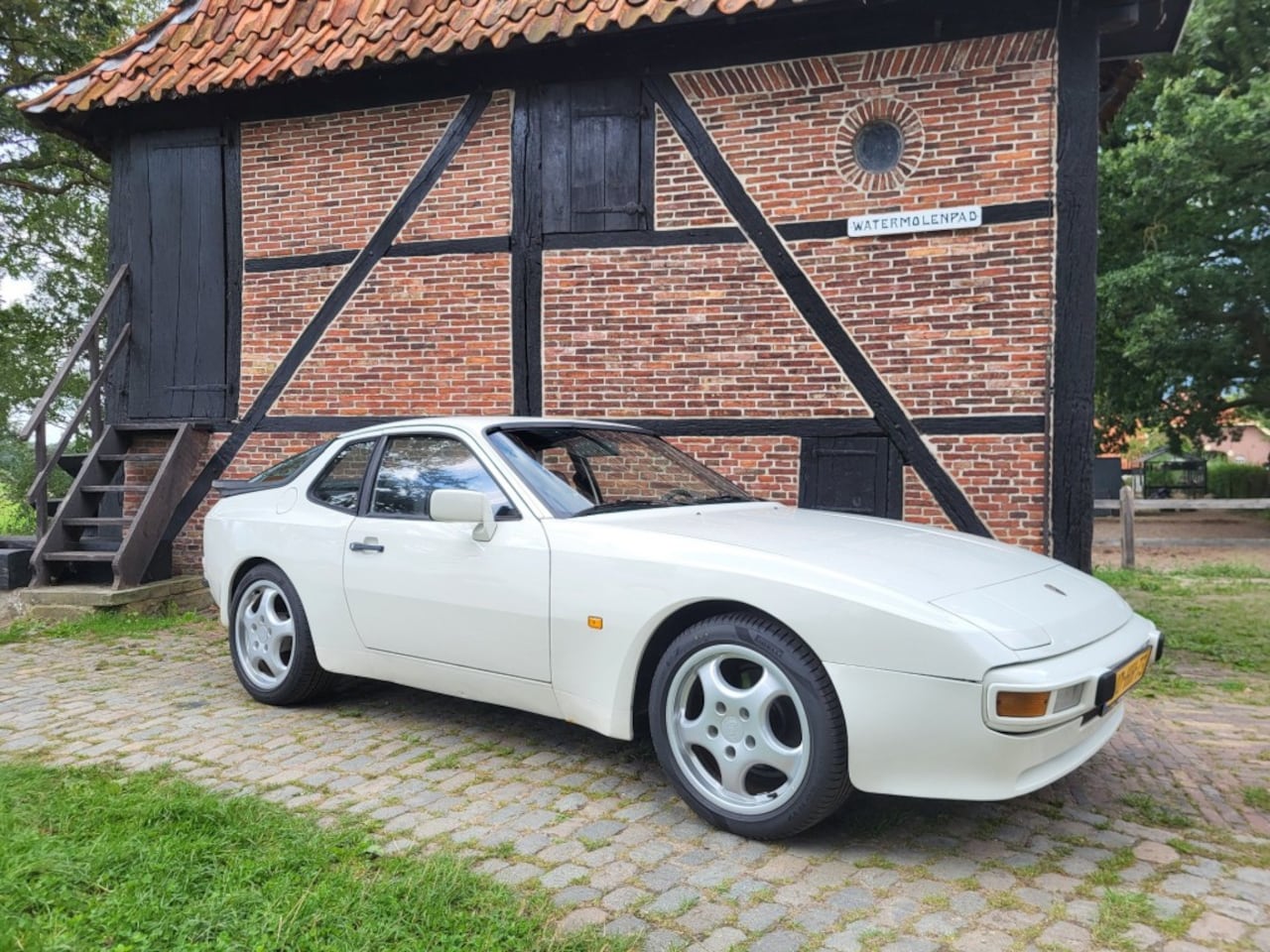 Porsche 944 - 8 x Porsche 944 op voorraad - AutoWereld.nl
