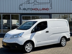 Nissan e-NV200 - ZERO EMISSIE 40KWH 80KW 120PK AIRCO/ CAMERA/ ORIGINEEL AUDIO/ 100% DEALERONDERHOUDEN
