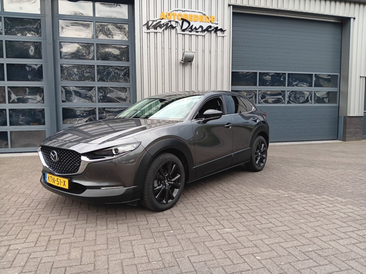 Mazda CX-30 - 2.0  e Skyactiv-G 185 PK Homura Cruise/Clima Navi AUR-Camera PDC v+a 18inch Elec.A-Klep - AutoWereld.nl
