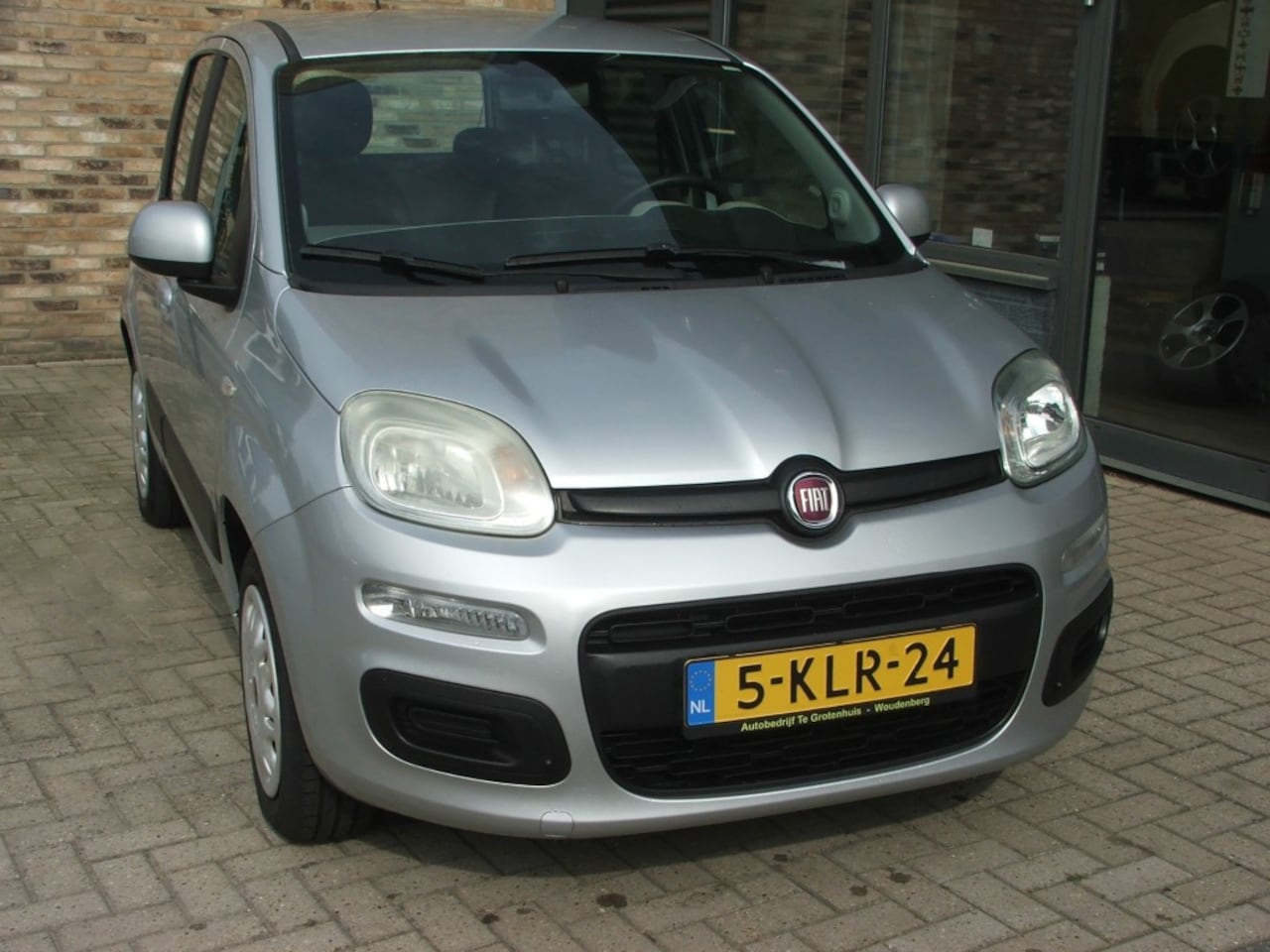 Fiat Panda - 0.9 TwinAir Lounge uitvoering - AutoWereld.nl