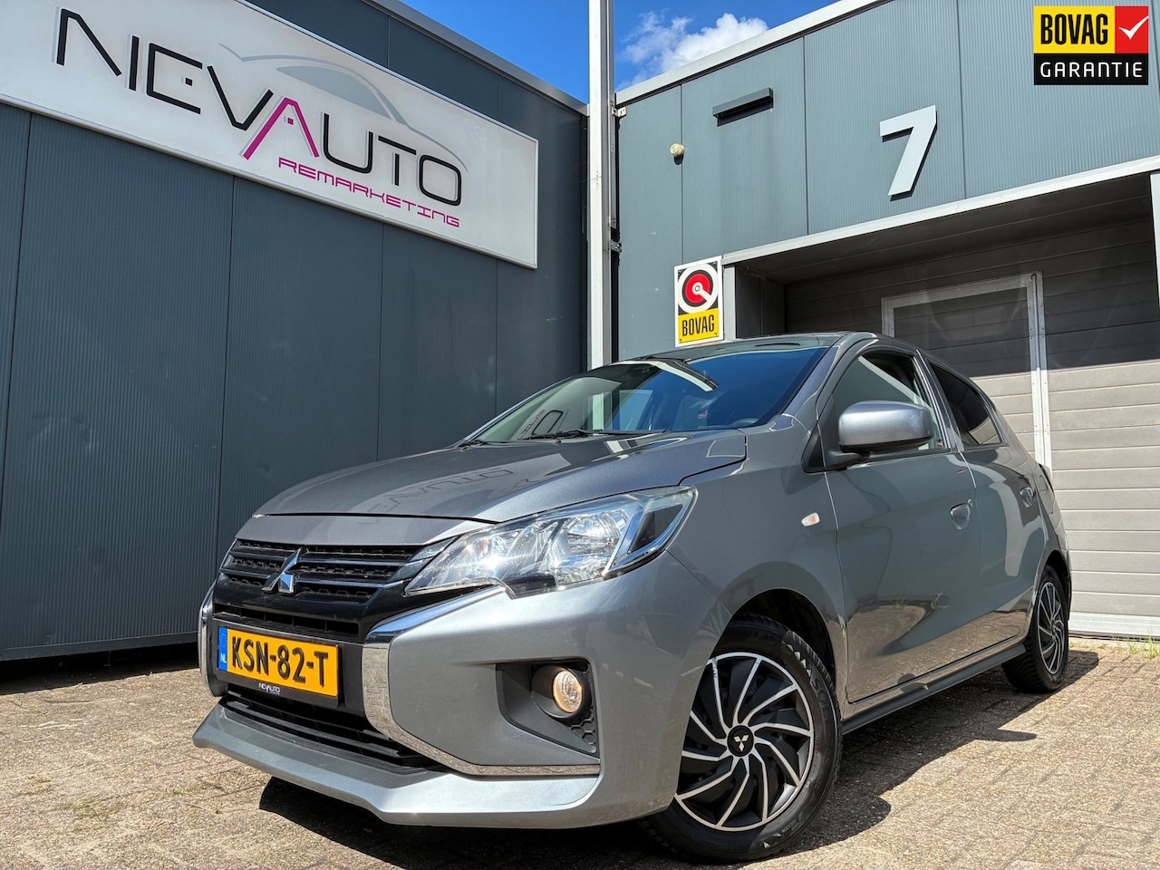 Mitsubishi Space Star - 1.2 APPLE CARPLAY ANDROID DAB CAMERA ALL SEASON BANDEN - AutoWereld.nl