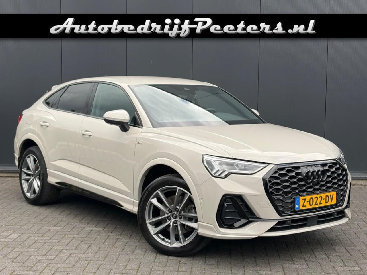 Audi Q3 Sportback - 45 TFSI e S Edition LED Matrix 360-Camera Navi Carplay Android NL-auto - AutoWereld.nl