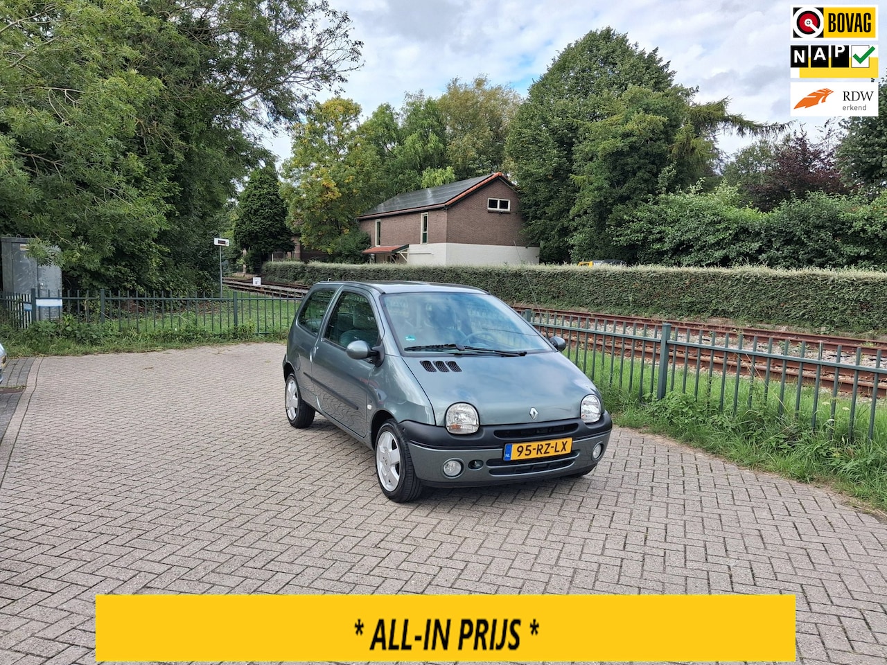 Renault Twingo - 1.2-16V Kenzo airco 1e eig. 92000km nieuwe distributie ALLINPRIJS - AutoWereld.nl