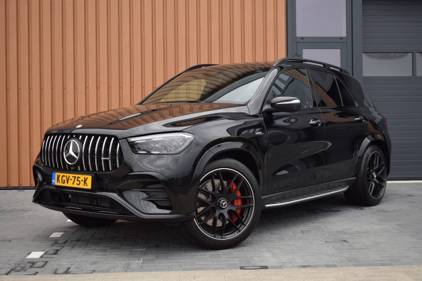 Mercedes-Benz AMG GLE - 53 Hybrid 4MATIC+ Night Edition Premium Plus - AutoWereld.nl