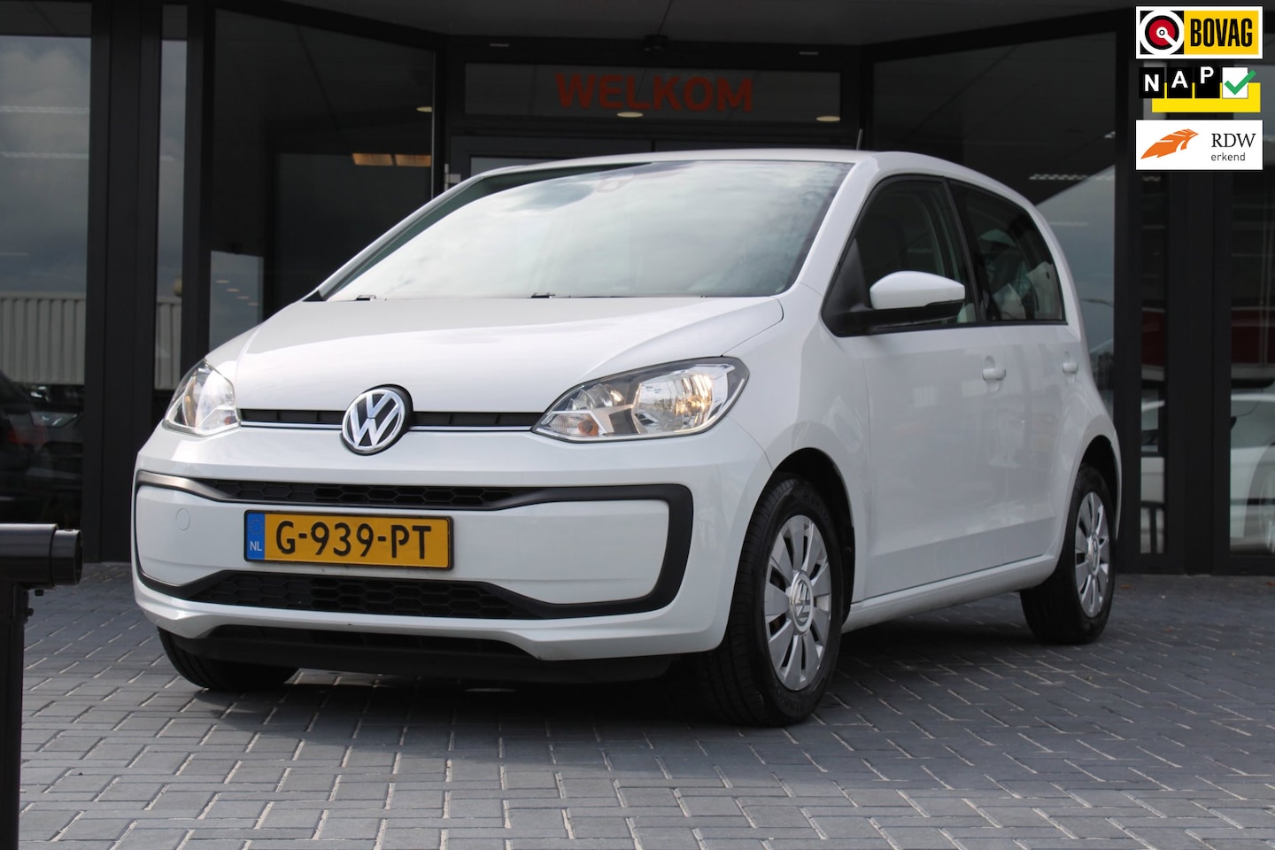 Volkswagen Up! - 1.0 BMT move up! Airco, Elektrische ramen, DAB radio, Elektrische spiegels, Regensensor - AutoWereld.nl