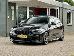 BMW 1-serie - M135i xDrive High Executive Pano Head-up Keyless