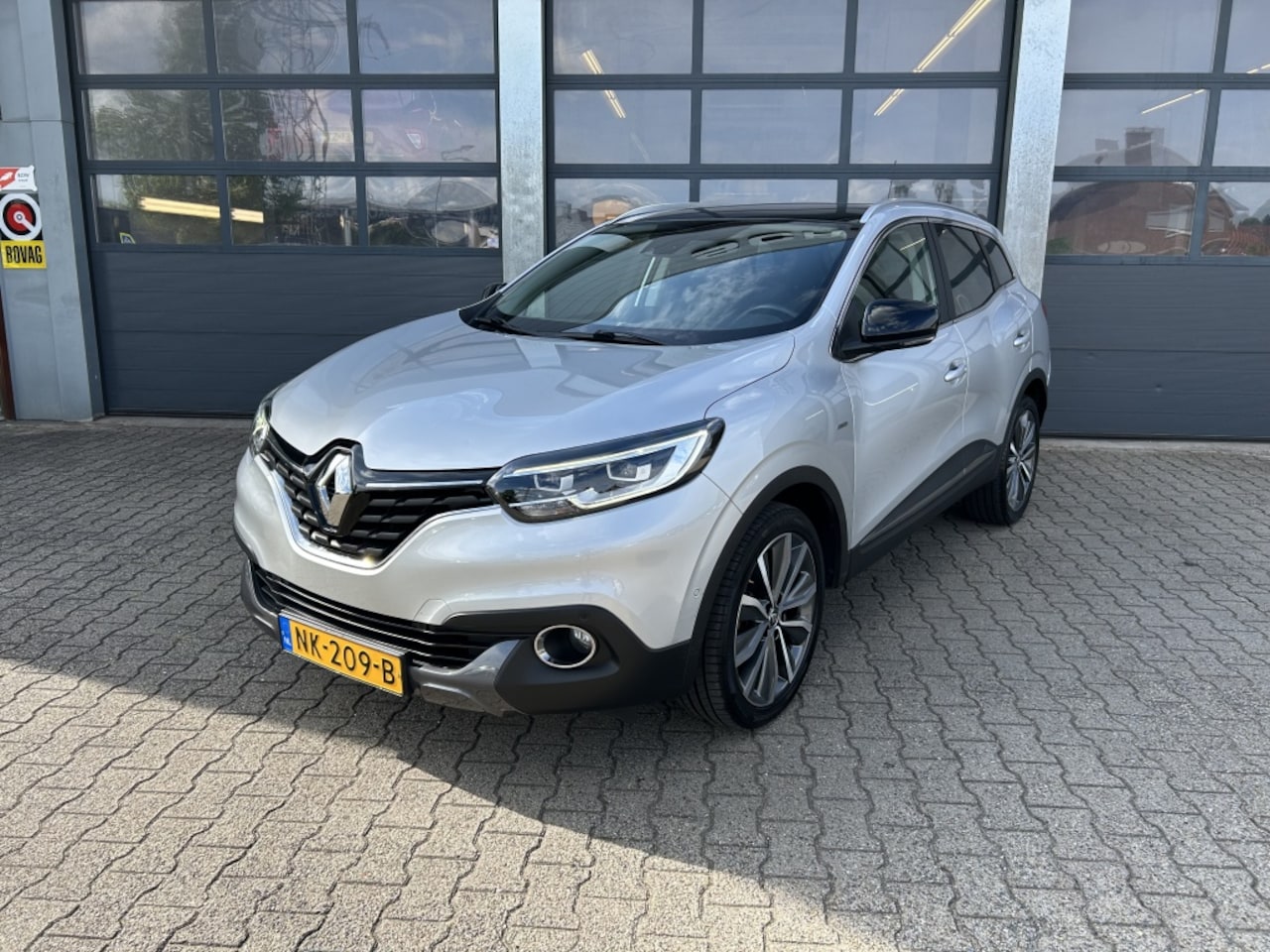 Renault Kadjar - Energy TCe 130pk EDC Bose - AutoWereld.nl